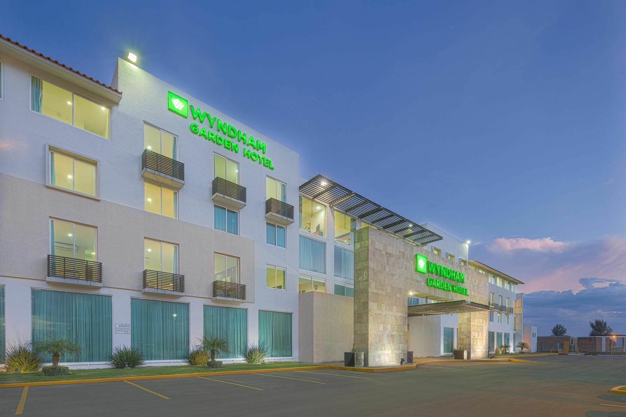 Wyndham Garden Silao Bajio Aeropuerto Hotel Eksteriør billede